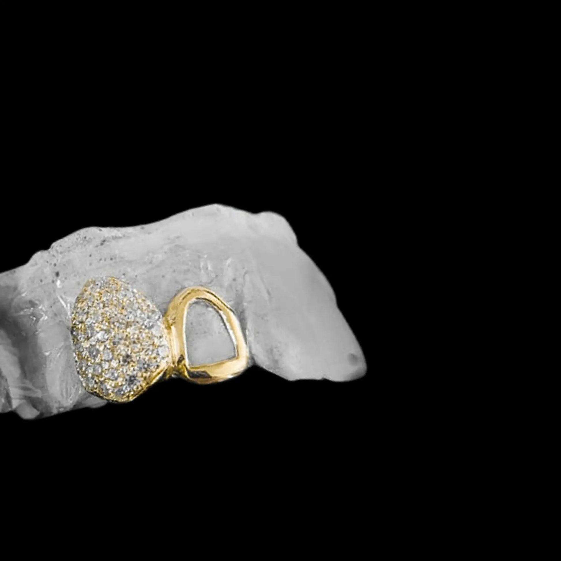 Gold Diamond Cap & Window Grillz Hollywood Grillz