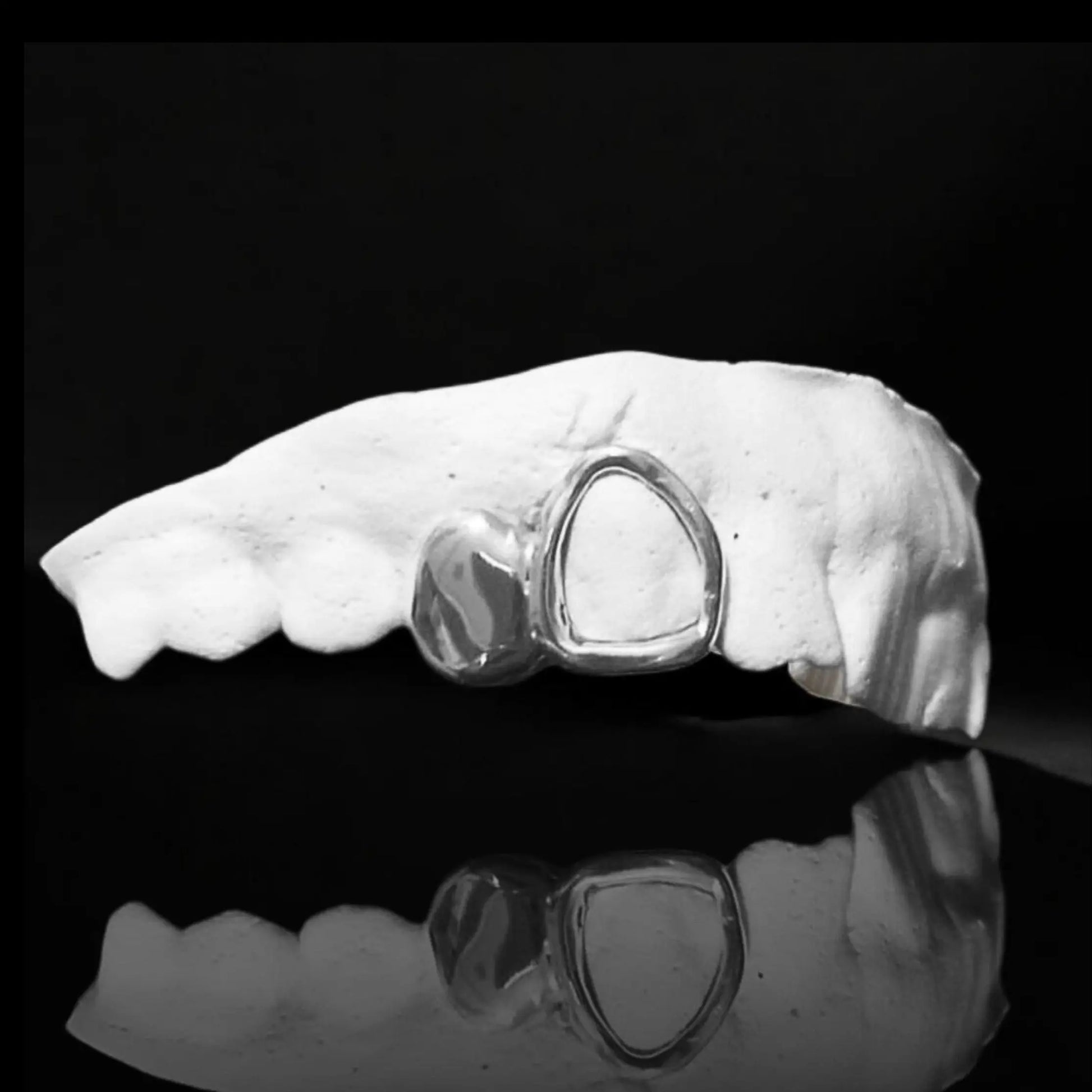 Hallow Ice Silver Grillz Hollywood Grillz
